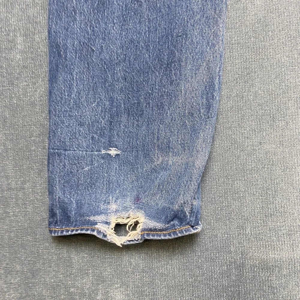 Levi's 501 Jeans Mens 44x34 Blue Denim Cotton Straight Leg Light Wash Zip Fly